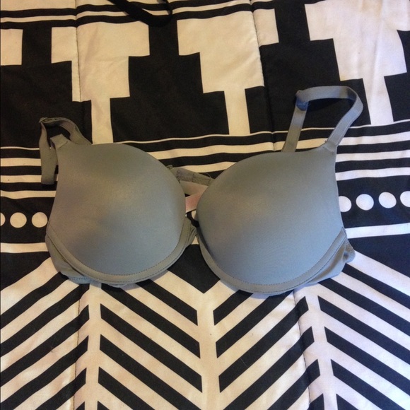 ❌SOLD❌34 B Pink Wear Everywhere push-up bra