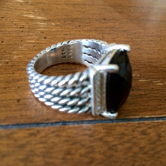 🎀🎀SOLD🎀🎀Black Onyx and Diamond DY Wheaton Ring - Picture 2 of 4