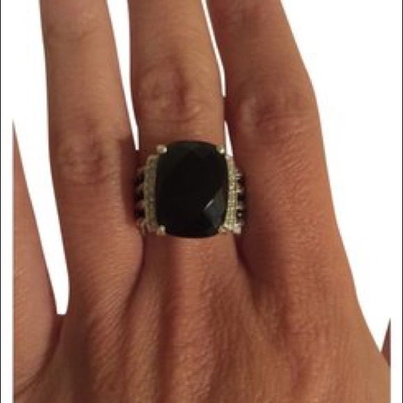 🎀🎀SOLD🎀🎀Black Onyx and Diamond DY Wheaton Ring - Picture 4 of 4