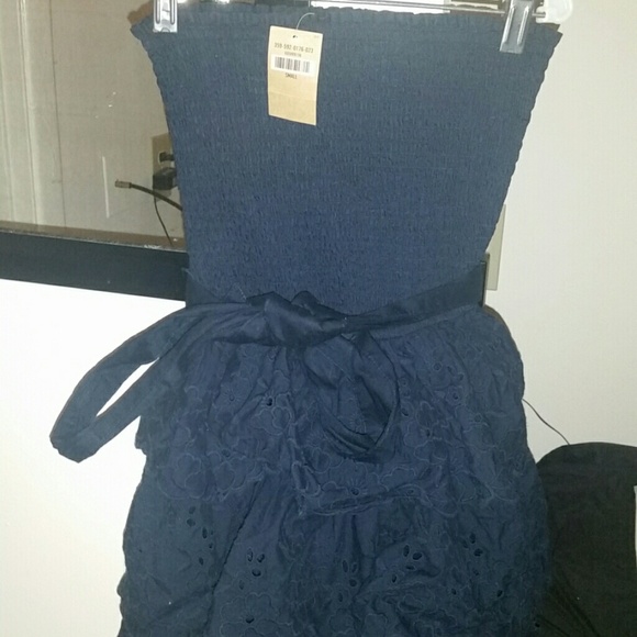 Hollister Dress - Picture 2 of 2