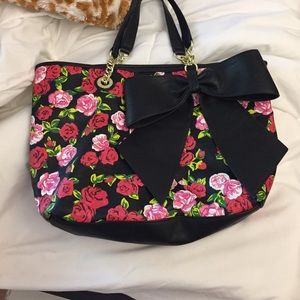 Betsey Johnson tote