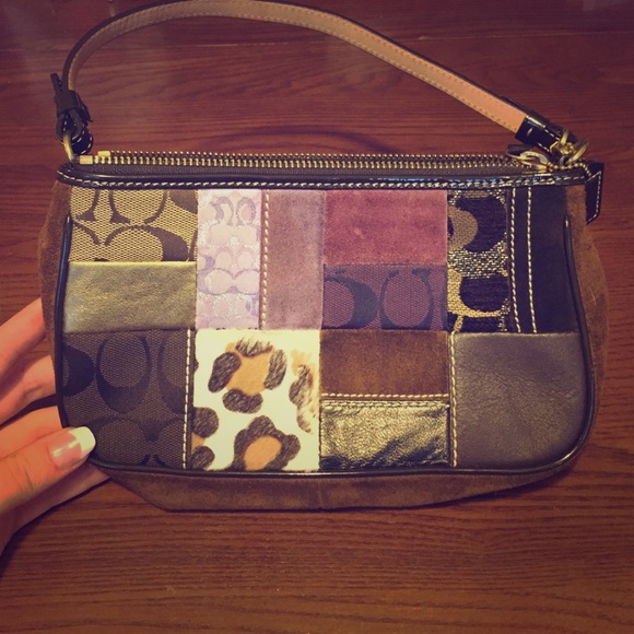 💕🎀💗Mint Condition Coach Clutch 💕🎀💗