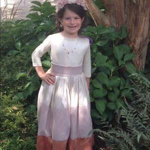 Meet your Posher, Estee