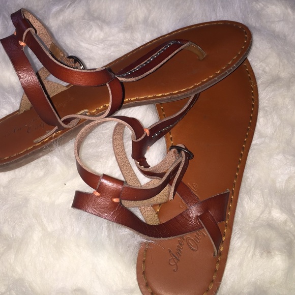American Eagle leather brown sandals