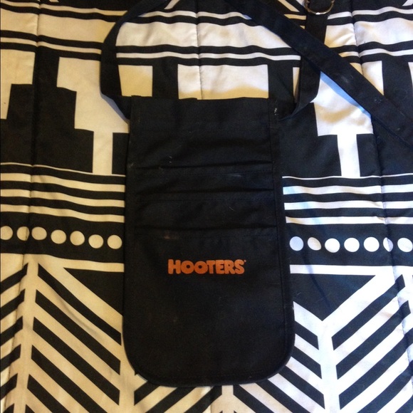Hooters waitress pouch