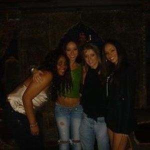 Meet your Posher, Shalon