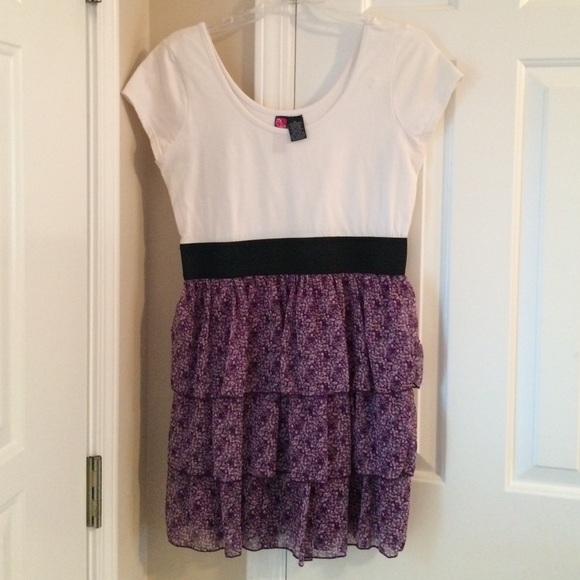 Macy's Dresses & Skirts - Floral dress