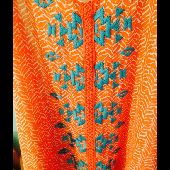 MISS ME Tribal Embroidered Top - Picture 2 of 4