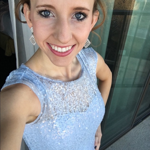 Meet your Posher, Ashlyn - Picture 1 of 3