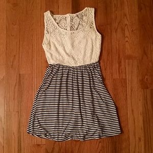 Lace dress