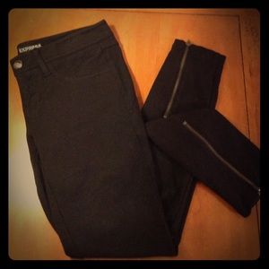 Express Ankle Zip Legging