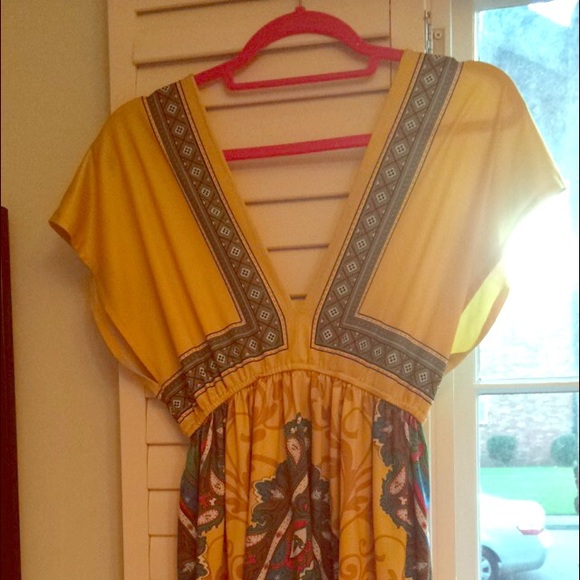 Yellow paisley design V Dress