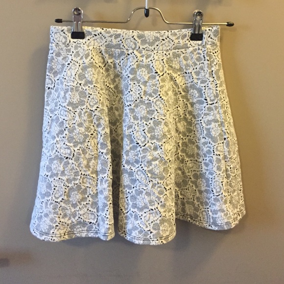 Floral skirt NW