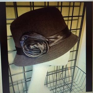 Brown hat