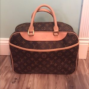 Not Authentic Louis Vuitton