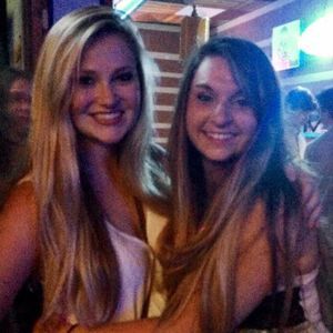 Meet your Posher, Olivia