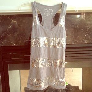 Grey razorback tank top