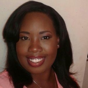 Meet your Posher, Francesca