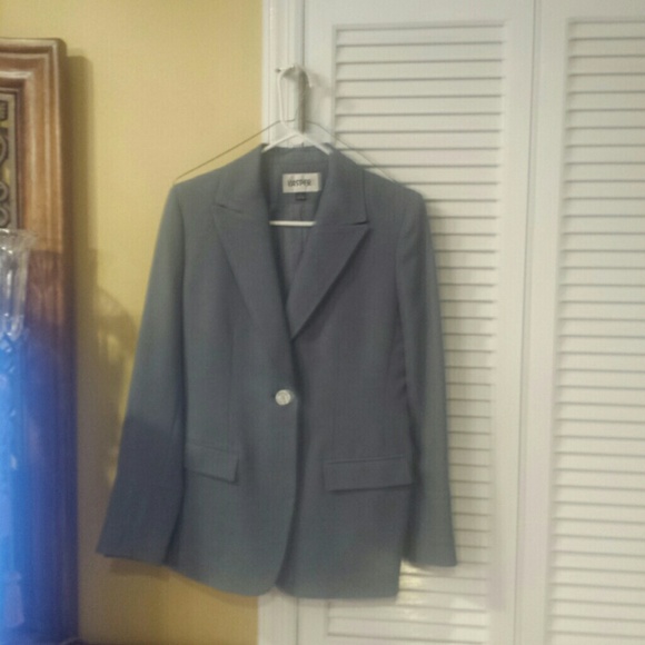 2 piece pant suit