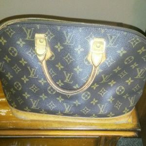 Authentic Louis Vuitton Alma