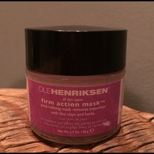 Ole Henrikson firm action mask