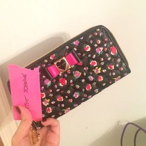 Betsy Johnson wallet