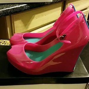 Wedge jelly shoes 6