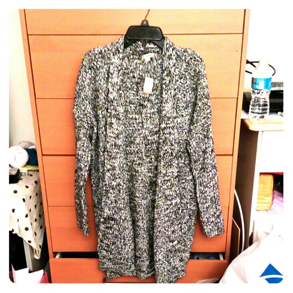 Outerwear/Sweater - Picture 1 of 1