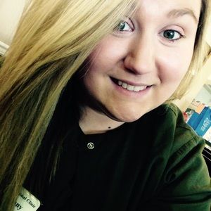 Meet your Posher, Brittany