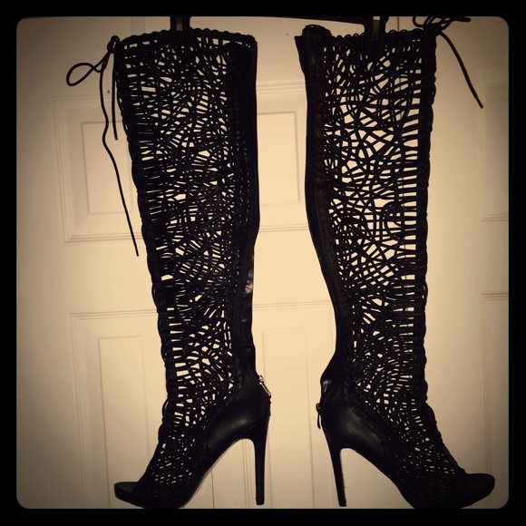 SEXY Gladiator black sandal boots knee high