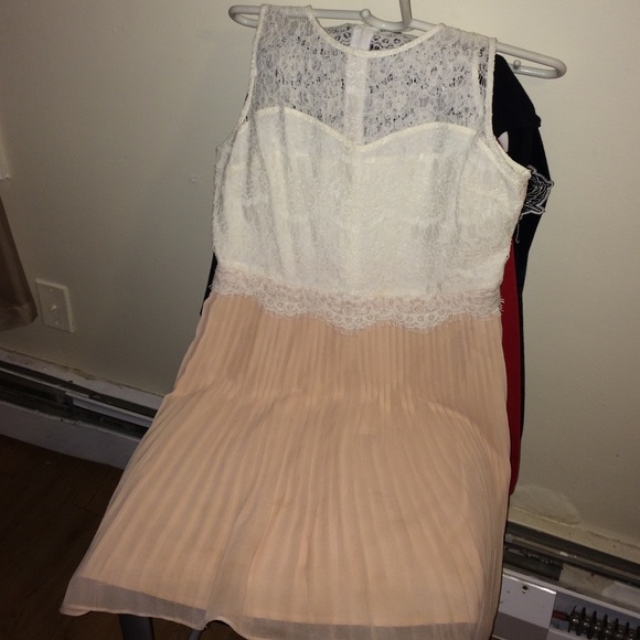 Dresses & Skirts - dress