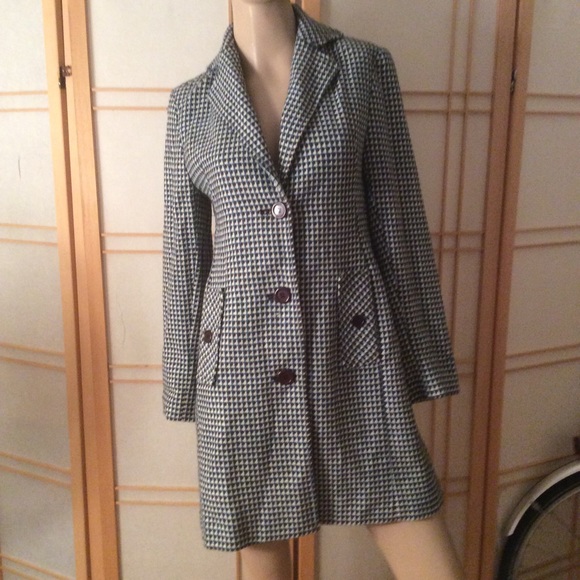 Brand new max New York nwot, Sz 4