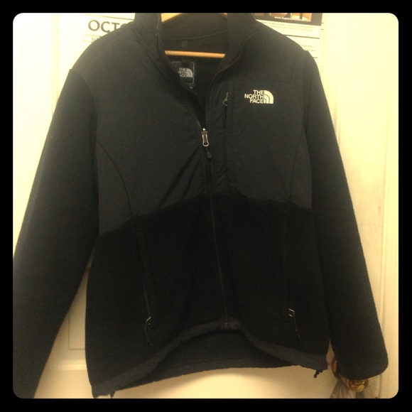 Black NorthFace Fleece Jacket (Women's) RESERVED