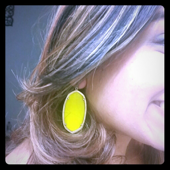 Kendra Scott Earrings