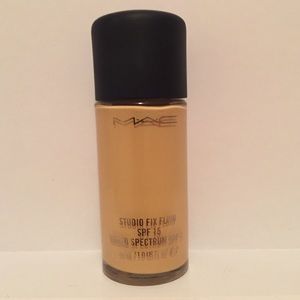 Mac Studio Fix Fluid NC20