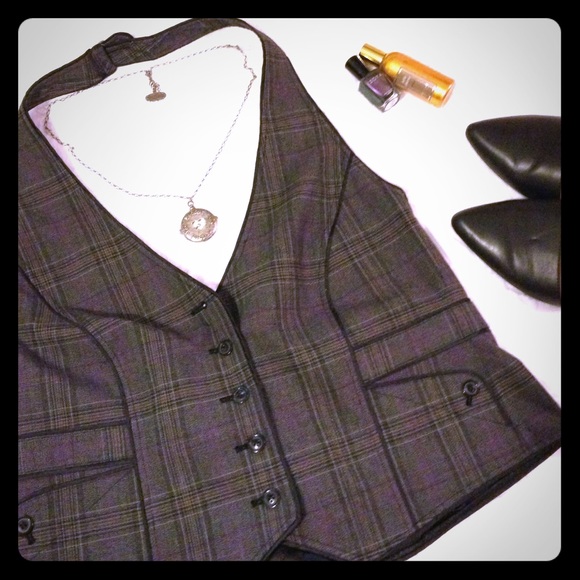 Lane Bryant Jackets & Blazers - LANE BRYANT Gray Plaid Vest