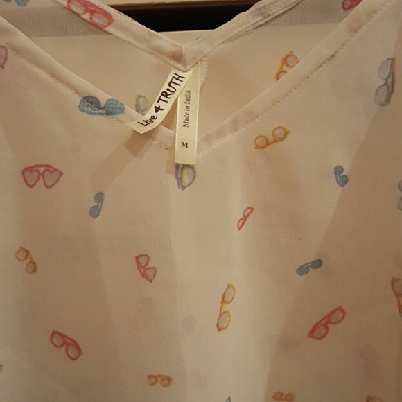 Tanktop - Picture 2 of 3