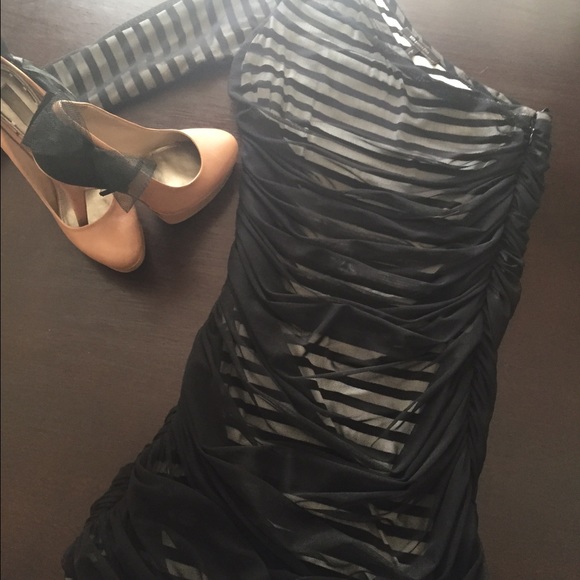 BCBG Dresses & Skirts - Bcbg dress BCBG Dresses & Skirts - Bcbg dress