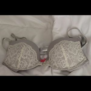 GREY LACE PUSH UP BRA 34B