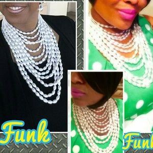 🎉FLASH SALE🎉SMOKING PEARL NECKLACE **NWT**