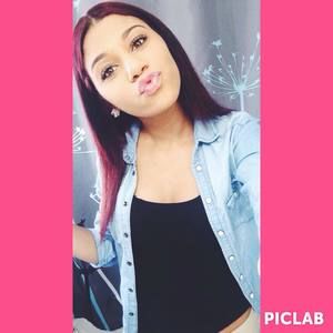 Meet your Posher, Alyssa