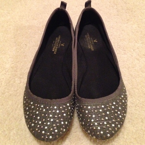 American Eagle Outfitter- ballet flats, grey- Sz 7