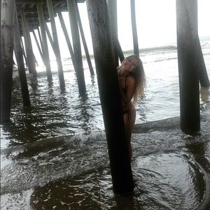 Meet your Posher, Linsay