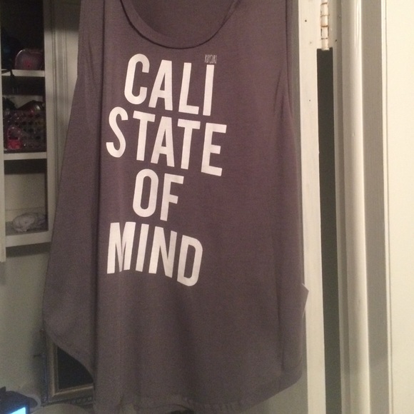Cali state of mind tank🔥