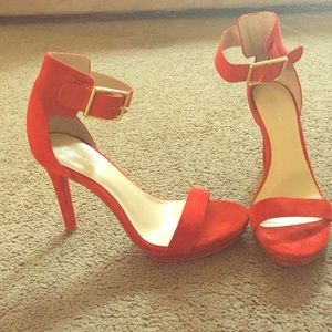 Calvin Klein red stiletto heels. size 7.5