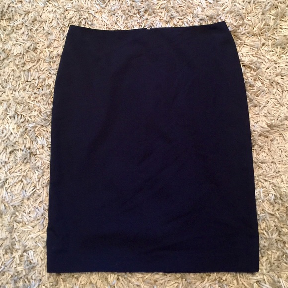 Black Victoria Secret skirt