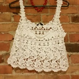 White crochet crop top