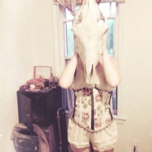 Meet your Posher, Melissa