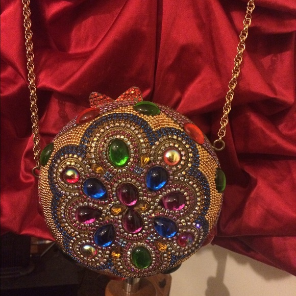 M&j hansen Handbags - 🎀1designer bag! Gripoix jewel chain clutch