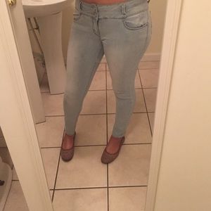 Light Color Skinny Jeans (Feel like Jeggings)